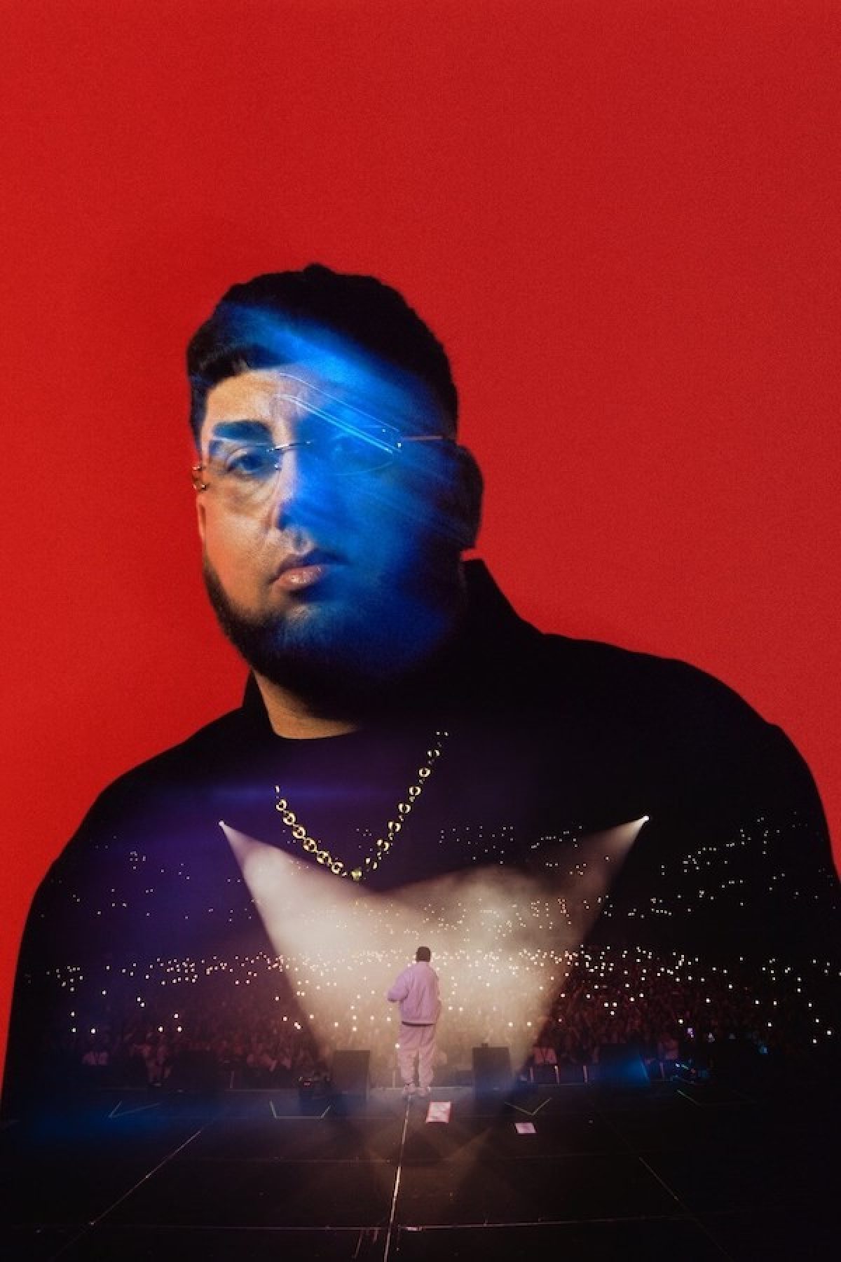 El artista granadino Maka llega este viernes a la plaza de Toros de Roquetas de Mar con su gira \'Aura tour\'
