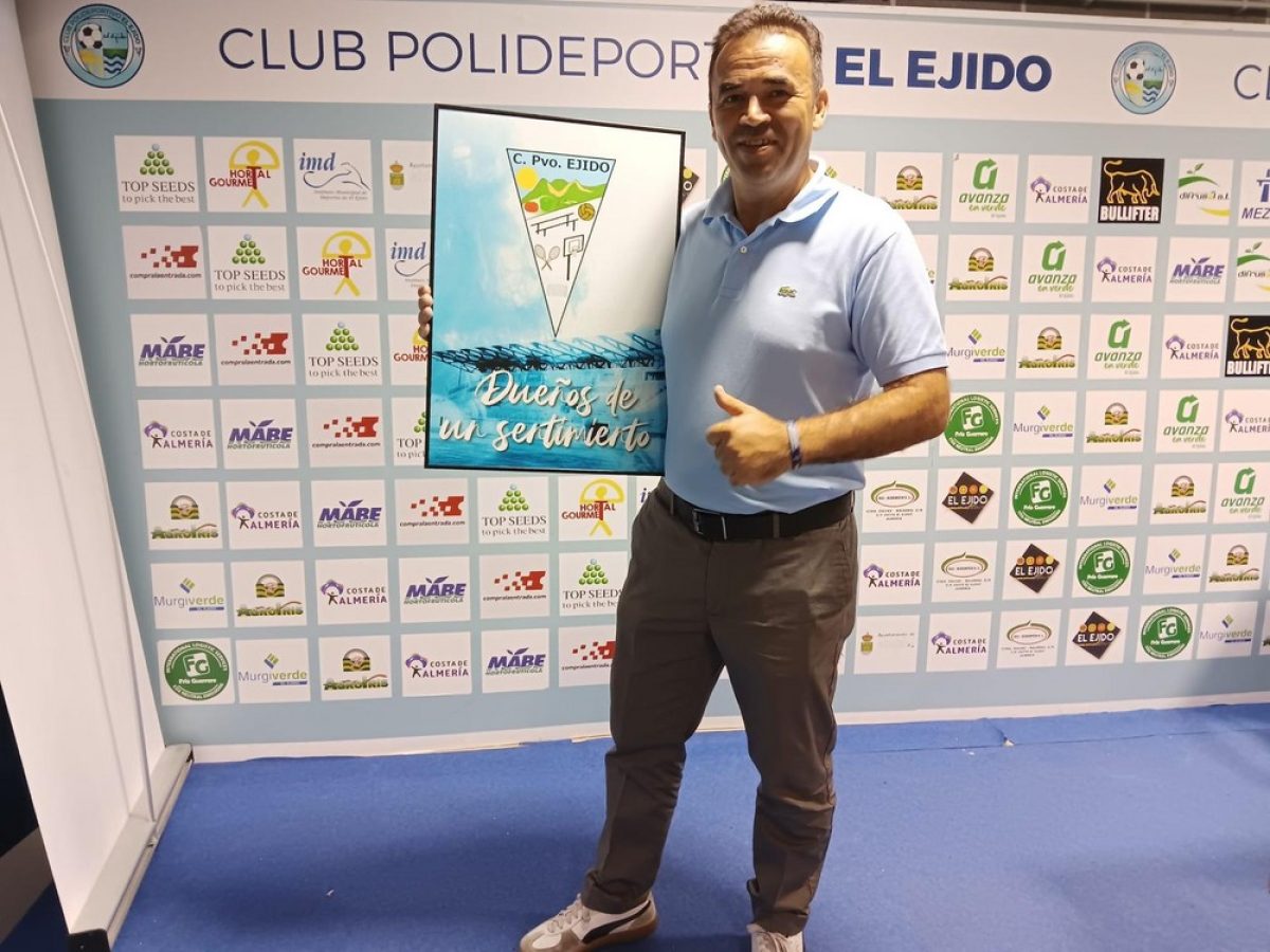 La RFEF impide al Polideportivo Ejido 1969 inscribir jugadores hasta que no pague las deudas