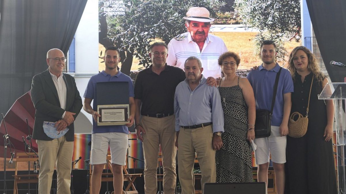 El Ayuntamiento de Berja homenajea a \'El Parralero\' durante el Festival de Música de la Alpujarra